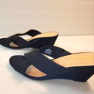 Old Navy Black Wedges